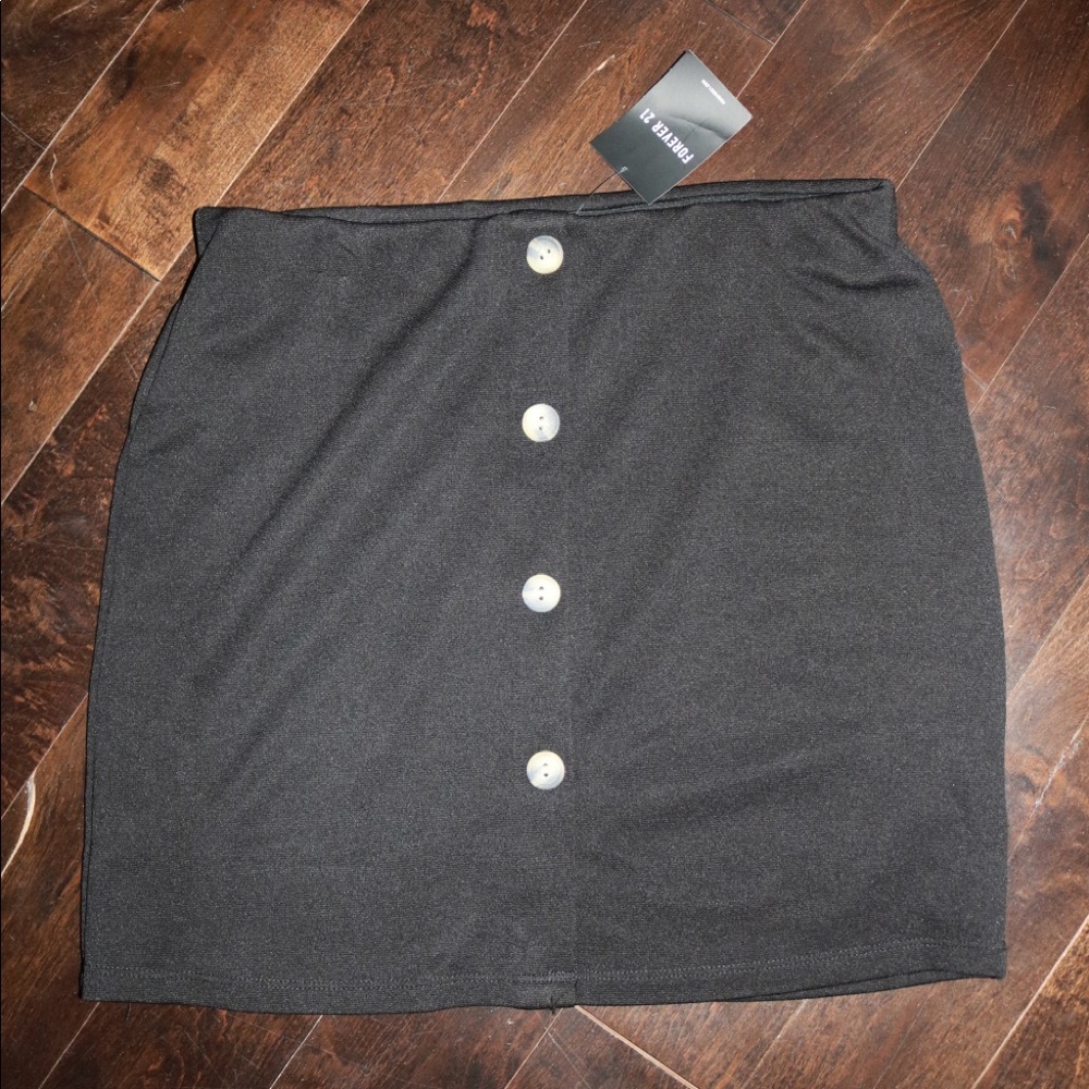 • NWT Forever 21 Button Skirt - Picture 3 of 4